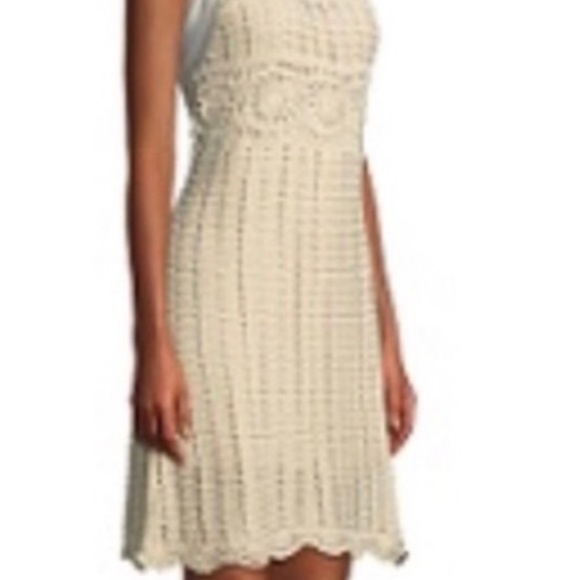 ASTR - Picture 5 of 5